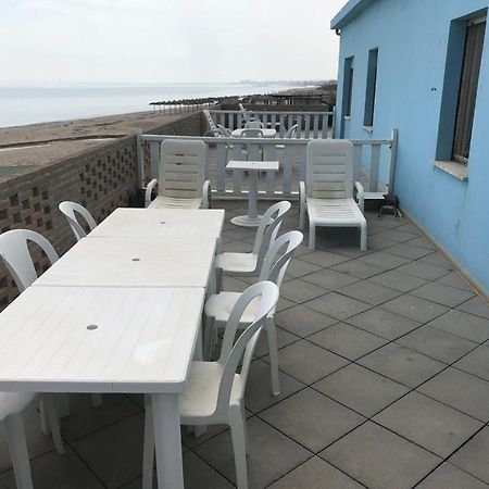 Virgola Zero Holiday Beach Apartment Porto Potenza Picena Exterior foto
